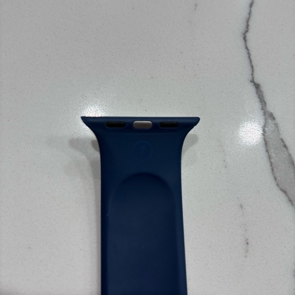 Apple Watch Band Silicone Solo Loop Navy Blue Size 7 - Picture 4 of 5